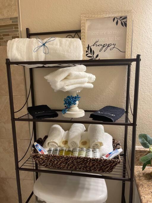Beautiful/Spacious 2 Bedroom Houston Near Galleria Exterior photo