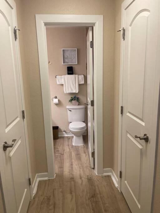 Beautiful/Spacious 2 Bedroom Houston Near Galleria Exterior photo
